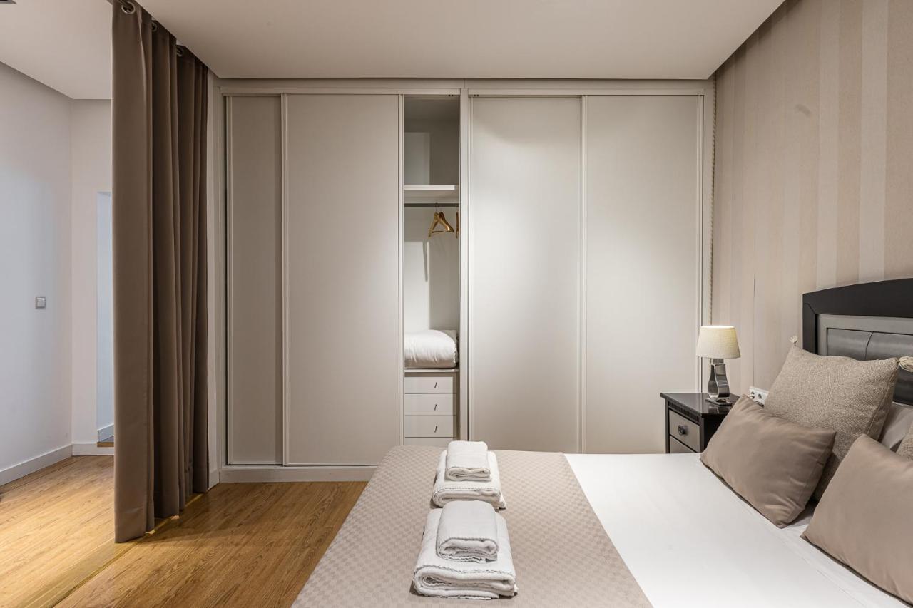 Waou Apartamentos En Sol Deluxe 2 Madrid Exterior photo